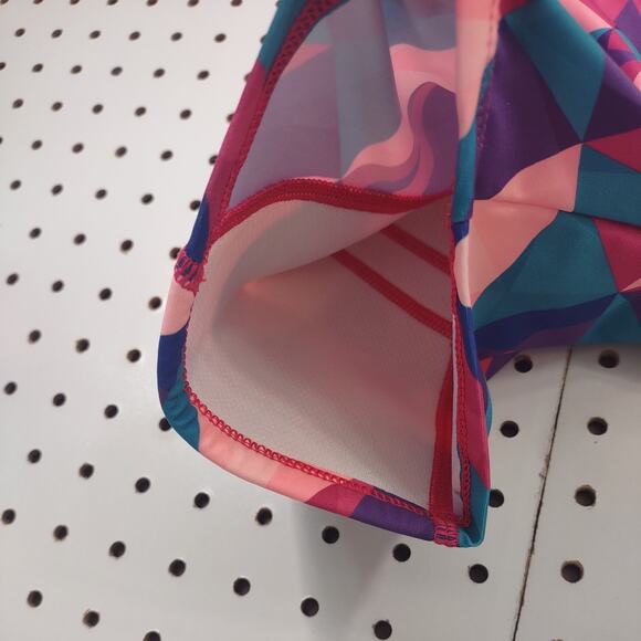 Adidas Colorful Geometric Sliding Shorts, Size Kids Medium - Picture 7 of 9